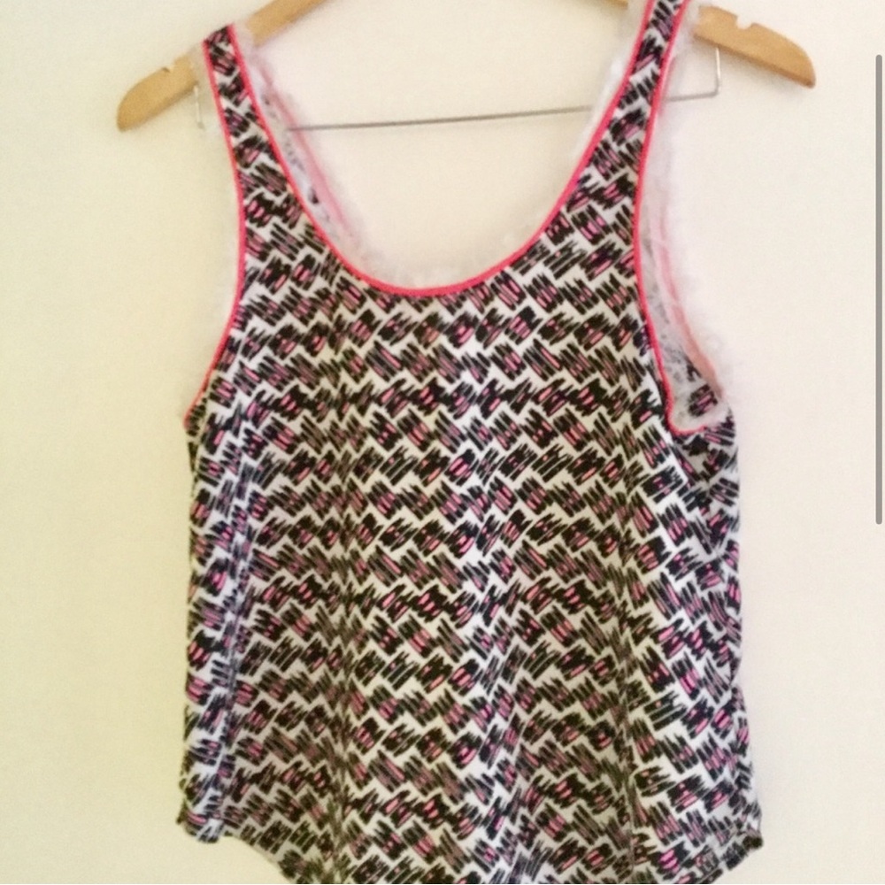 Lush tank top w/feathery fringe small pink & black